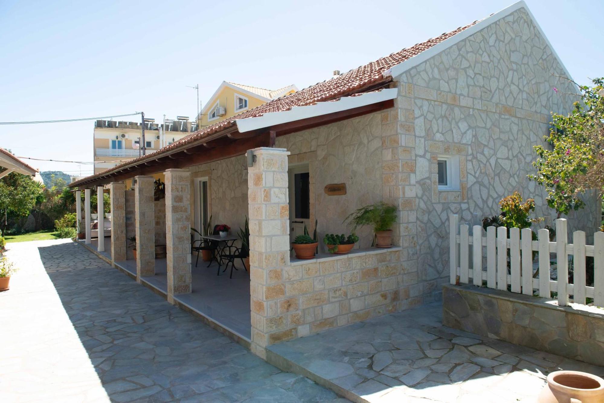 Alex Studios & Apartments Arillas  Bagian luar foto